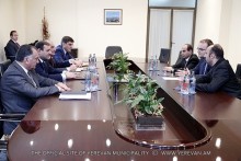 Քաղաքապետ Տարոն Մարգարյանը հանդիպել է «Երևան Ջուր» ընկերության ղեկավարության հետ