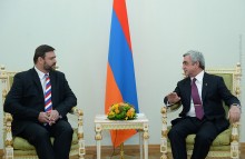 NEWLY-APPOINTED CZECH AMBASSADOR TO ARMENIA PRESENTS HIS CREDENTIALS TO PRESIDENT