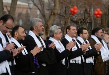 ПРЕЗИДЕНТ ПРИНЯЛ УЧАСТИЕ В ПРАЗДНЕСТВЕ В ЧЕСТЬ ПРОВОЗГЛАШЕНИЯ ПРАЗДНИКА СВЯТОГО САРГИСА ДНЕМ БЛАГОСЛОВЕНИЯ МОЛОДЕЖИ