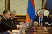 ՍԵՐԺ ՍԱՐԳՍՅԱՆԸ ՀԱՆԴԻՊԵԼ Է ՀՀ ՆԱԽԱԳԱՀԻՆ ԱՌԸՆԹԵՐ ՍԱՀՄԱՆԱԴՐԱԿԱՆ ԲԱՐԵՓՈԽՈՒՄՆԵՐԻ ՄԱՍՆԱԳԻՏԱԿԱՆ ՀԱՆՁՆԱԺՈՂՈՎԻ ԱՆԴԱՄՆԵՐԻ ՀԵՏ
