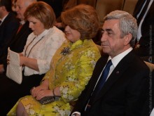 PRESIDENT SERZH SARGSYAN WATCHES PERFORMANCE BRIDGE OF LOVE DEVOTED TO SAYAT-NOVA’S 300TH BIRTHDAY