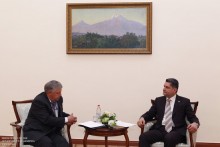 Վարչապետն ընդունել է ԱՊՀ դիտորդական առաքելության պատվիրակությանը