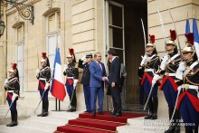 Փարիզում հանդիպել են Հայաստանի և Ֆրանսիայի վարչապետները