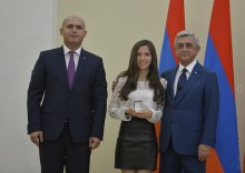 PRESIDENT WELCOMES ARMENIAN SCHOOLCHILDREN BOASTING HIGH ACADEMIC ACHIEVMENT AND SUCCESSFUL PERFORMANCE IN INTERNATIONAL OLYMPIADS
