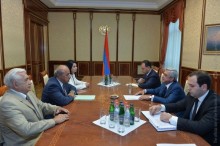 PRESIDENT SERZH SARGSYAN MET WITH THE REPRESENTATIVES OF THE CHRISTIAN DEMOCRATIC UNION (ARMENIA) PARTY