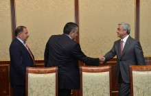 PRESIDENT SERZH SARGSYAN MET WITH THE REPRESENTATIVES OF ARF PARTY