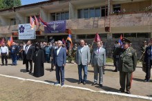 PRESIDENT WAS HOSTED BY YOUNG CAMPERS IN GEGHARKUNIK AND KOTAYK MARZES