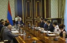 PRESIDENT HOLDS CONSULTATION ON RESULTS OF RESEARCH CONDUCTED IN RA ROAD POLICE