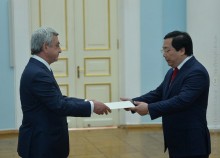 VIETNAM’S NEWLY-APPOINTED AMBASSADOR TO ARMENIA PRESENTS HIS CREDENTIALS TO PRESIDENT