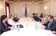 Galust Sahakyan Receives the Vice-President of the European Parliament Ryszard Czarnecki