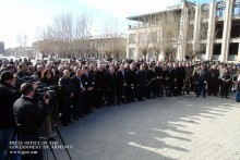 1988 թ. երկրաշարժի 27-րդ տարելիցի կապակցությամբ Հովիկ Աբրահամյանն այցելել է Գյումրի