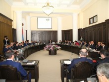 Government Holds Regular Meeting