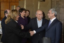 PRESIDENT SERZH SARGSYAN MET WITH THE PRESIDENT OF THE GREEK PARLIAMENT NIKOS VOUTSIS