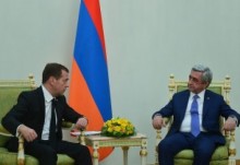 PRESIDENT SERZH SARGSYAN MET WITH THE CHAIRMAN OF THE GOVERNMENT OF RF DMITRI MEDVEDEV