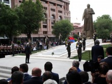 PRESIDENT SERZH SARGSYAN ATTENDED THE CEREMONY OF UNVEILING OF GAREGIN NZHDEH STATUE