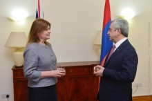 PRESIDENT SARGSYAN SENT A CONGRATULATORY MESSAGE ON THE OCCASION OF GREAT BRITAIN’S NATIONAL HOLIDAY AND VISITED THE RESIDENCE OF THE UK AMBASSADOR IN ARMENIA