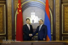 Prime Minister Hovik Abrahamyan Welcomes Chinese Vice Premier-Led Delegation