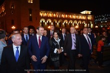 Mayors of Yerevan and Paris walk about night Yerevan