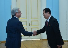 THE NEWLY APPOINTED AMBASSADOR OF KOREA TO ARMENIA PRESENTED HIS CREDENTIALS TO THE PRESIDENT