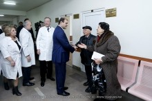 Քաղաքապետ Տարոն Մարգարյանն այցելել է «Սուրբ Գրիգոր Լուսավորիչ» բժշկական կենտրոնի պոլիկլինիկա