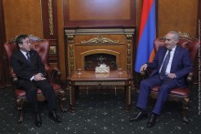 ՀՀ ԱԺ նախագահն ընդունել է Ճապոնիայի դեսպանին