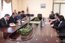 Քաղաքապետ Տարոն Մարգարյանը հանդիպել է <<Երազանքների պատ>> ծրագրի աջակիցների հետ 