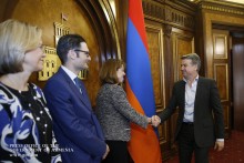 Կարեն Կարապետյանը ՎԶԵԲ-ի և «Ամբեր Կապիտալ»-ի ներկայացուցիչների հետ քննարկել է նորաստեղ հիմնադրամի գործունեության ուղղությունները