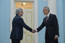 THE NEWLY APPOINTED AMBASSADOR OF NEW ZEALAND PRESENTED HIS CREDENTIAL TO PRESIDENT SERZH SARGSYAN