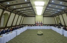 Նախագահը հյուրընկալվել է Անդրանիկ Մարգարյան քաղաքական դպրոցում