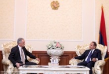 ՀՀ ԱԺ նախագահն ընդունեց Ալբանիայի դեսպանին