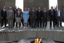  ՌԴ Դաշնային ժողովի Դաշնության խորհրդի նախագահն ու նրա գլխավորած պատվիրակության անդամներն այցելեցին Ծիծեռնակաբերդ