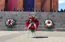 On behalf of Serzh Sargsyan, a wreath was laid at the Memorial of the Sardarapat Battle