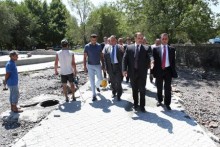 Երևանի քաղաքապետը աշխատանքային շրջայց է կատարել Աջափնյակ վարչական շրջանում