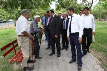 Երևանի քաղաքապետը աշխատանքային շրջայց է կատարել Դավթաշեն վարչական շրջանում  
