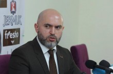 «ԱԳ նախարարը գրեթե բաց տեքստով ասում է, որ կգերադասեր, որ արցախյան հարցով Ֆրանսիայի եւ ԱՄՆ-ի փոխարեն այլեւս զբաղվեր Թուրքիա՞ն». Արմեն Աշոտյան