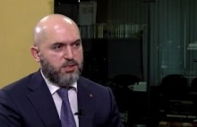 Պայքարել անբարոյականության դեմ բարոյական գործիքներով գեղեցիկ է միայն գրականության մեջ. Արմեն Աշոտյան