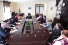 Քաղաքապետ Տարոն Մարգարյանը հանդիպել է Վայմարի քաղաքապետ Շտեֆան Վոլֆի հետ 