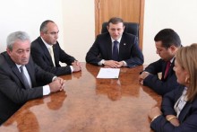 Երևանի քաղաքապետ Տարոն Մարգարյանը ներկայացրել է Քանաքեռ-Զեյթուն վարչական շրջանի նոր ղեկավարին 