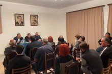 Հանդիպումներ ՀՀԿ կուսակցության Արարատի և Վեդու ակտիվի հետ
