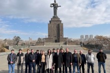 Պաշտպանելով Ստալինգրադը՝ հայ մարտիկները  պաշտպանում էին Հայաստանը թուրքական հարձակումներից. Շարմազանով