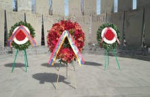 Дань уважения памяти героев Апрельской четырёхдневной войны