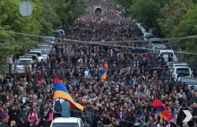 Ընդդիմության բողոքի երթը  մեկ կադրում
