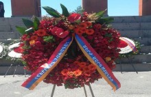  On behalf of Serzh Sargsyan, a wreath was laid at the Memorial of the Sardarapat Battle