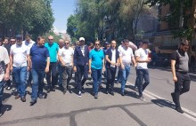 Ընդդիմության երթը՝ լուսանկարներով