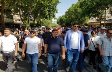 Ընդդիմության բողոքի երթը՝ լուսանկարներով