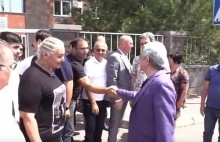 «Շնորհակալ եմ, որ եկել եք, բայց հո ամբողջ կյանքում չե՞ք գալու». Սերժ Սարգսյանը՝ իր համակիրներին