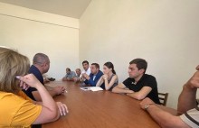 Լավ առիթ կուսակցականներով հանդիպելու. Աննա Մկրտչյան