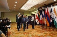 Today, the 3rd President of Armenia, the President of Armenian Chess Federation Serzh Sargsyan visited "ChessMood Open" International Tournament, particularly following the leaders