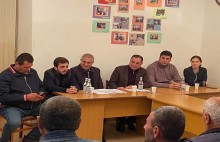  ՀՀԿ Նոր Հաճնի գրասենյակում տեղի է ունեցել ՀՀԿ գործադիր մարմնի և խորհրդի անդամների հանդիպումը կուսակցականների  և համակիրների  հետ