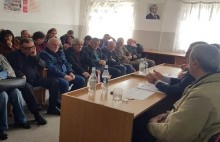  ՀՀԿ Եղեգնաձորի գրասենյակում տեղի է ունեցել ՀՀԿ գործադիր մարմնի և խորհրդի անդամների հանդիպումը կուսակցականների  և համակիրների  հետ